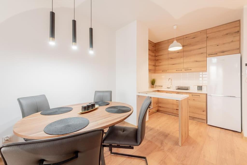 Apartamenty Kolobrzeg - Kotwica エクステリア 写真